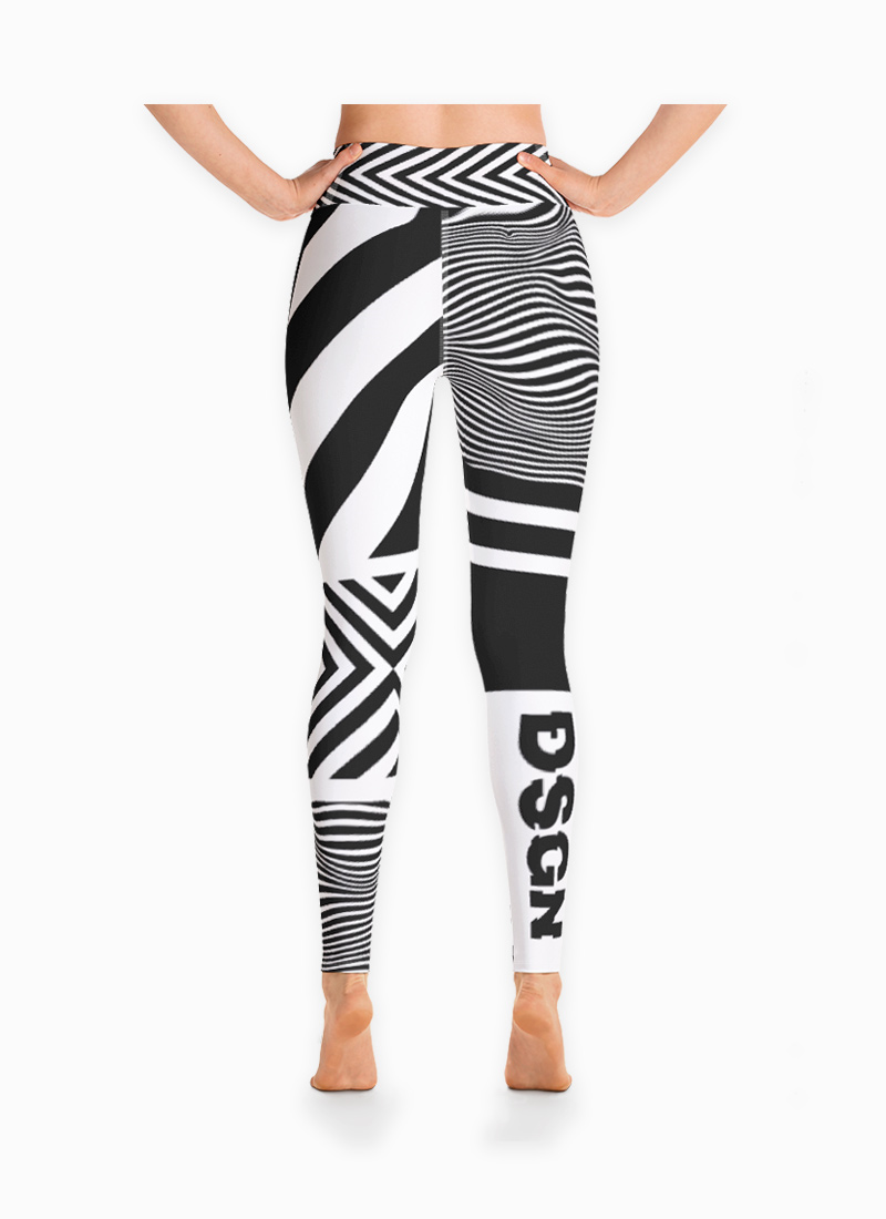 Black and White Striped Cape Mountain Zebra Yoga Leggings